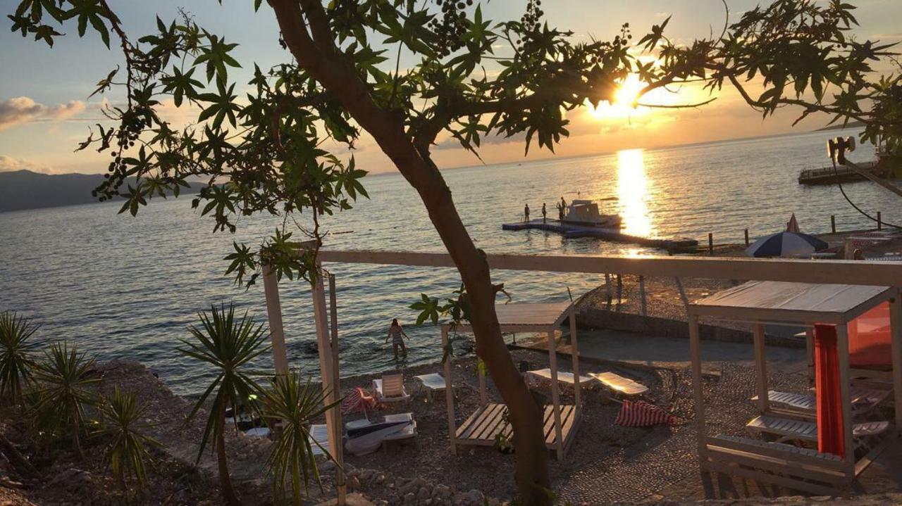 Bougainville Bay Resort - Villa 11 ساراندا المظهر الخارجي الصورة